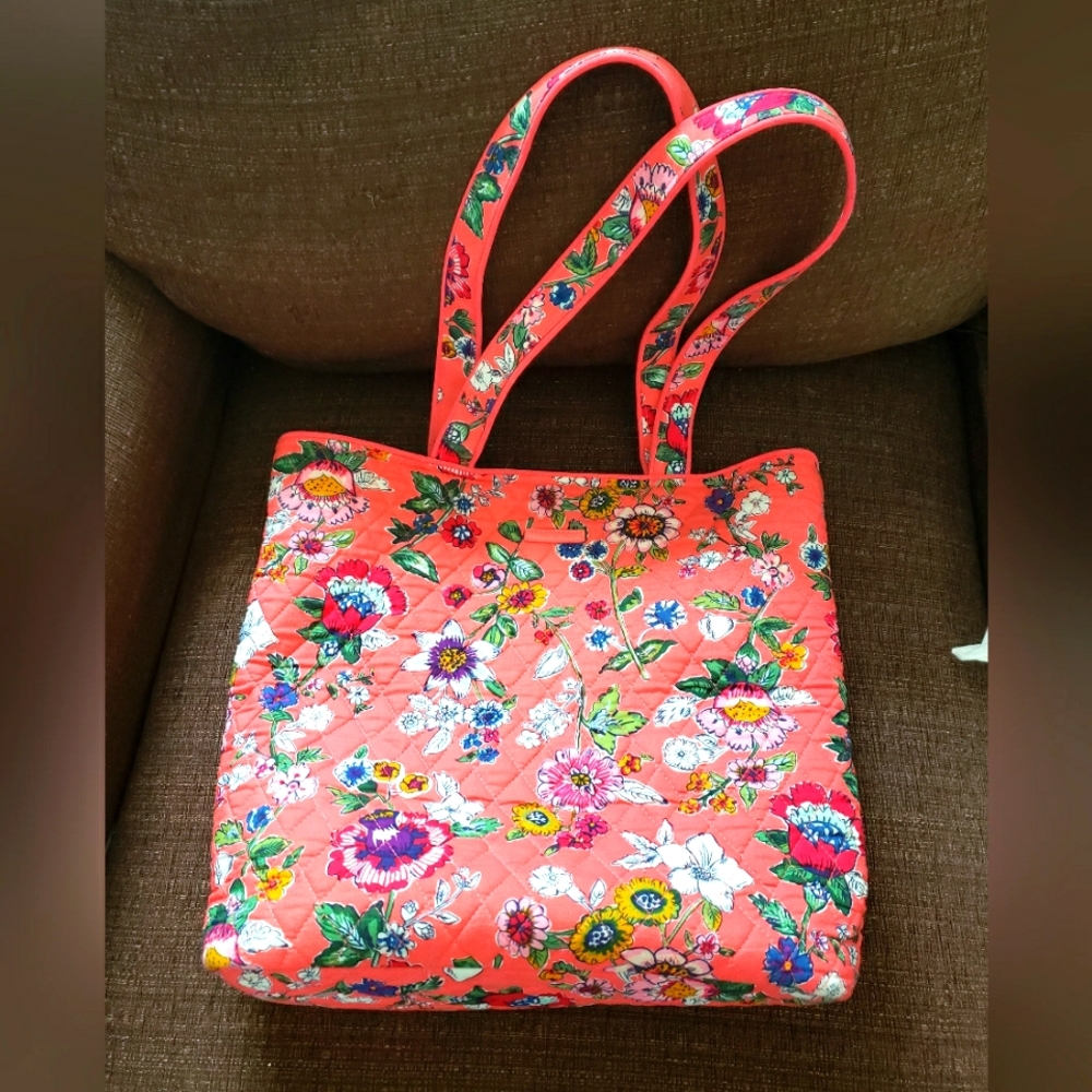 Vera Bradley Tote